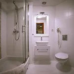 Family Premium Private Jacuzzi, Sauna & Sea View
