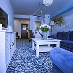 Lejlighed Family Premium Private Jacuzzi, Sauna & Sea View