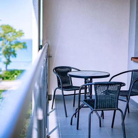 Apartman Family Premium Private Jacuzzi, Sauna & Sea View