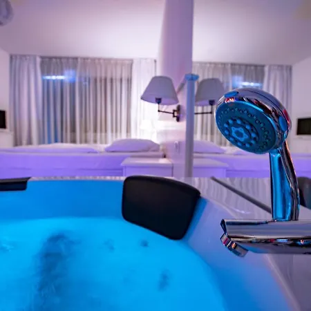 Rodzinny Sauna&jacuzzi Arka Medical *